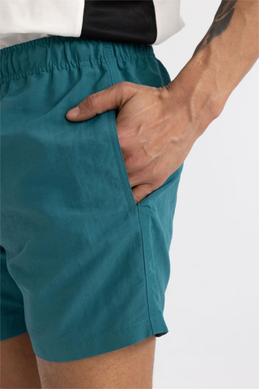 Man Green Mesh Lined Short Swim Shorts