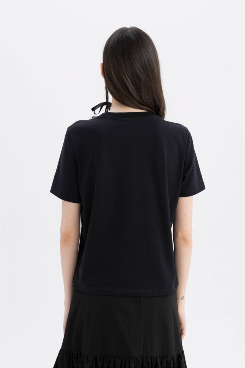 Kadın Siyah Regular Fıt Penye Kısa Kollu Tişört