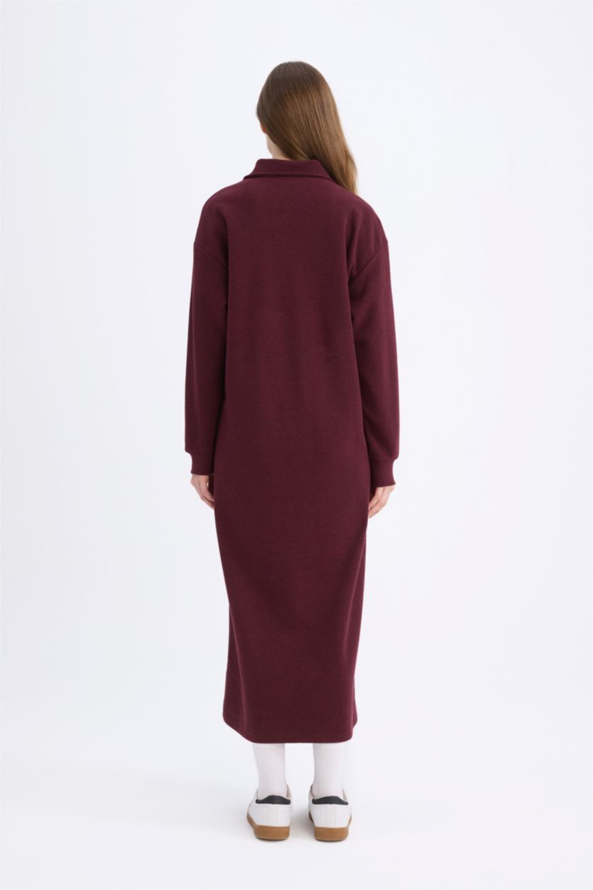 FEMME Bordeaux Robe longue en tricot à col chemise et coupe régulière en tissu selanik