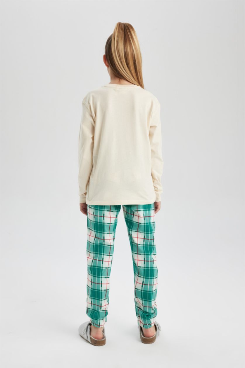 GIRLS & TEENS Ecru Girl Snoopy Christmas Themed 2 Piece Pajama Set