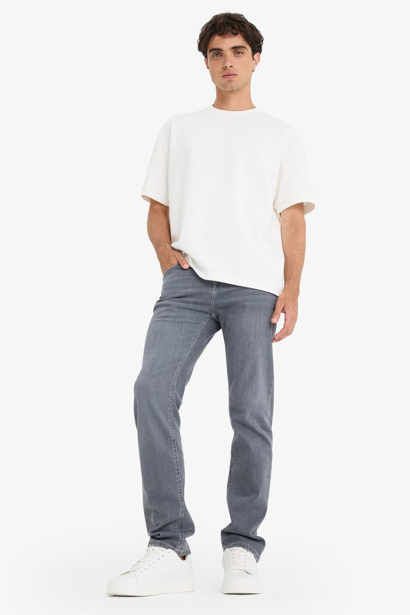 Man Grey Sergio Regular Fit Normal Waist Jeans
