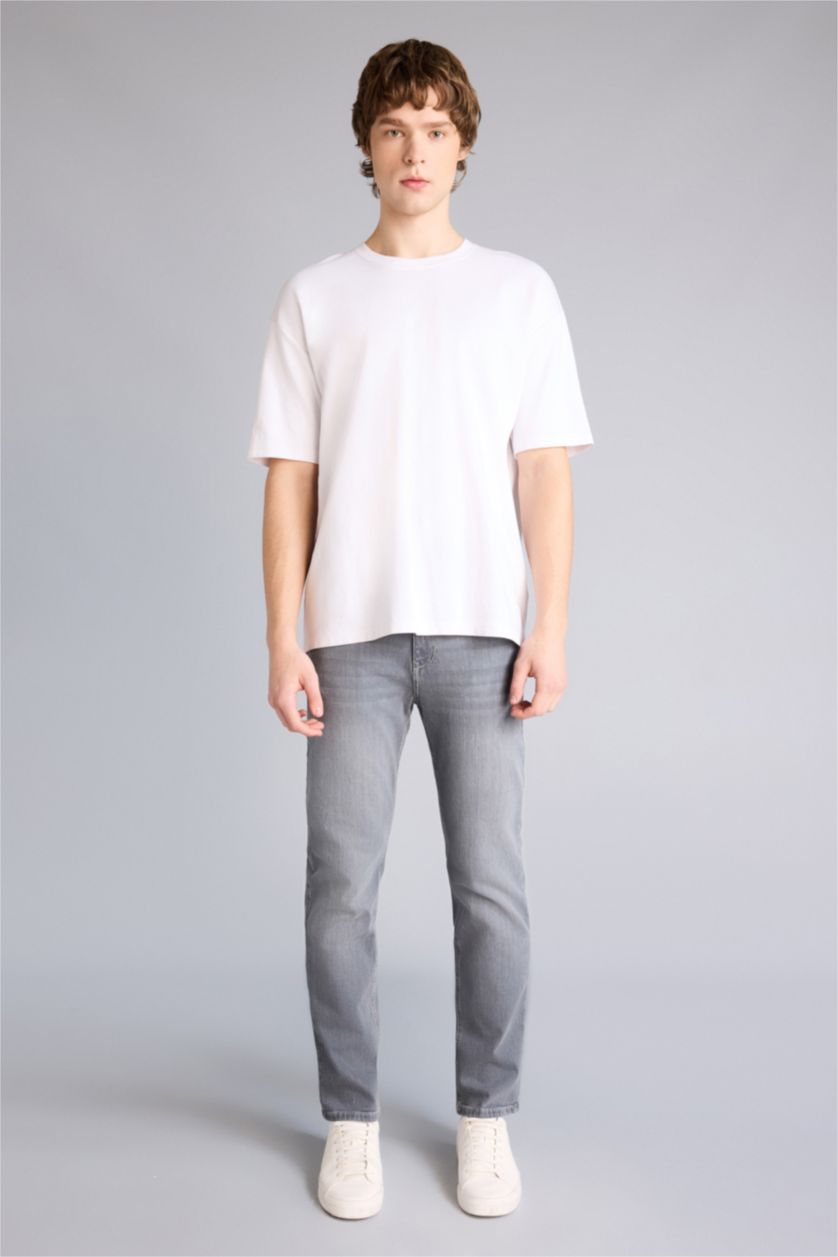 MAN Grey Sergio Regular Fit Normal Waist Straight Leg Jeans