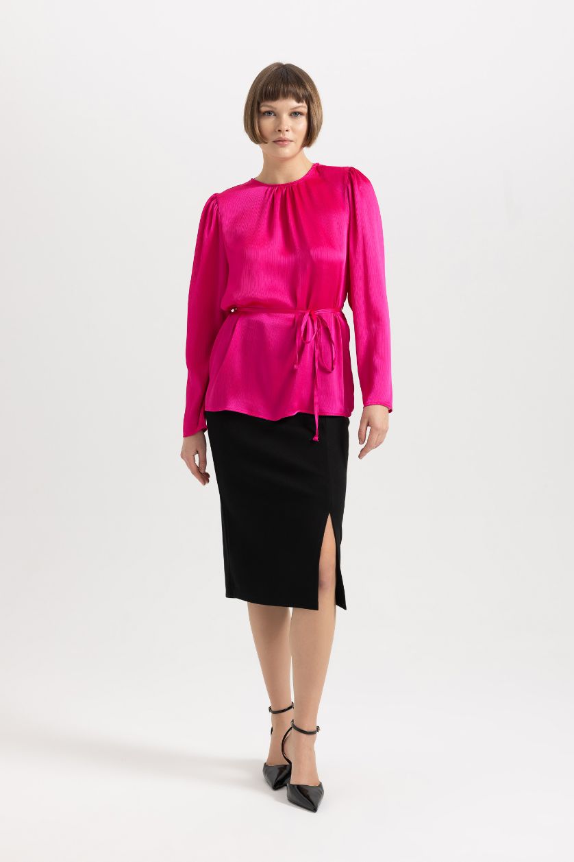 Woman Fushsia Fitted Round Neck Long Sleeve Chiffon Blouse