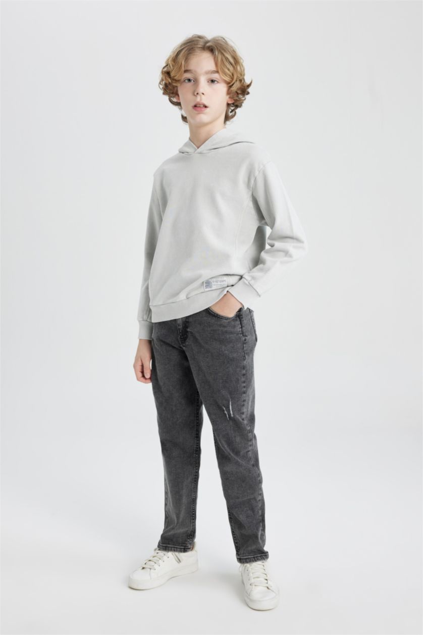 أولاد رمادي فاتح سويت شيرت ولادي بجيب