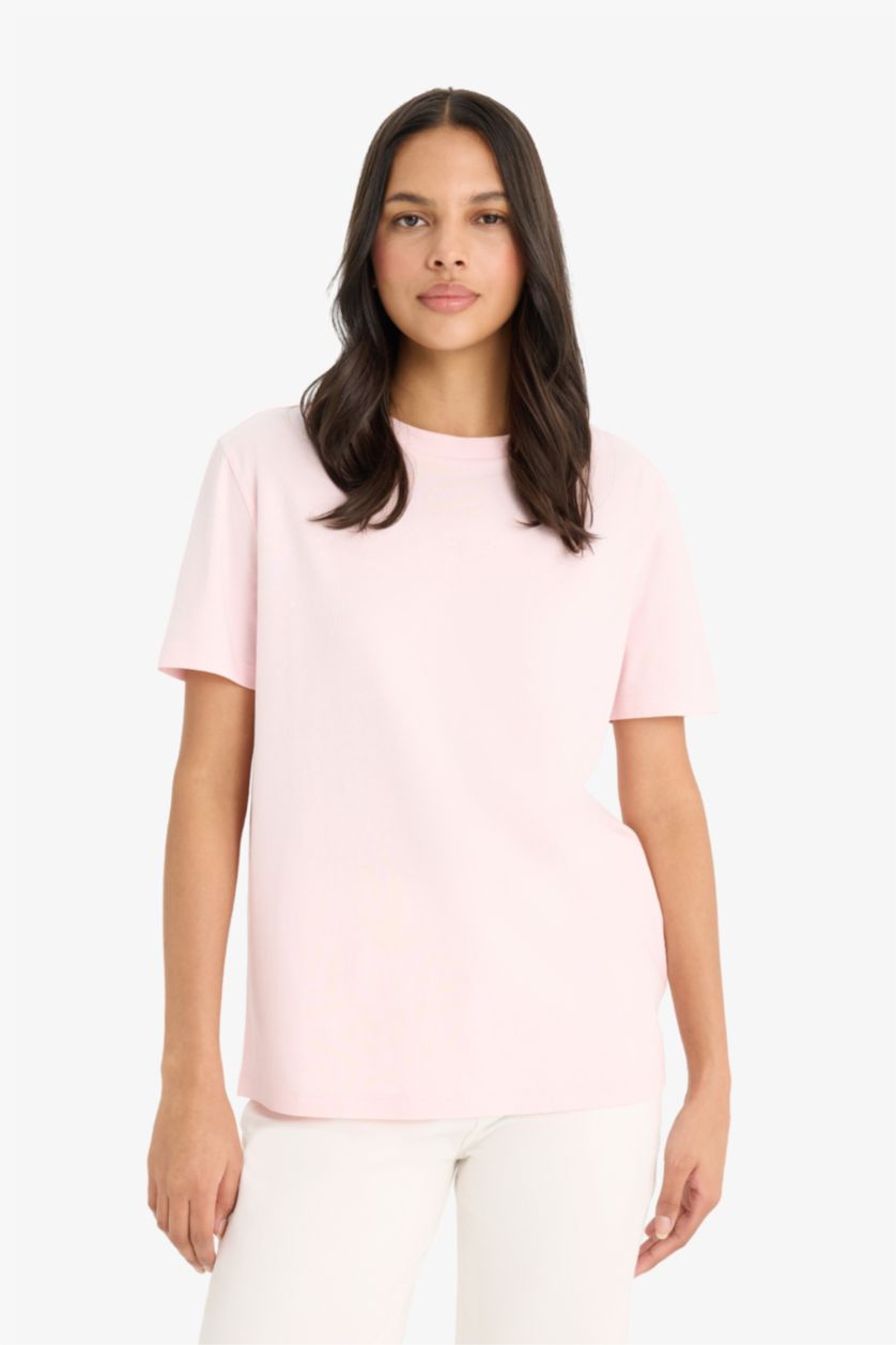 Woman Light Pink Regular Fit Crew Neck Basic Cotton T-Shirt