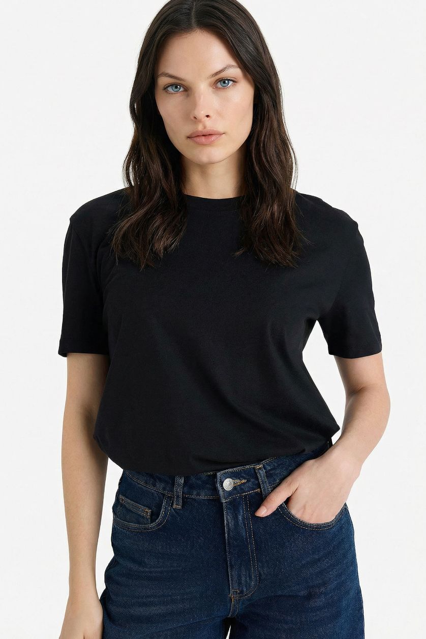 Әйелдерге қара Regular Fit дөңгелек жағалы негізгі тегіс трикотаж қысқа жеңді футболка