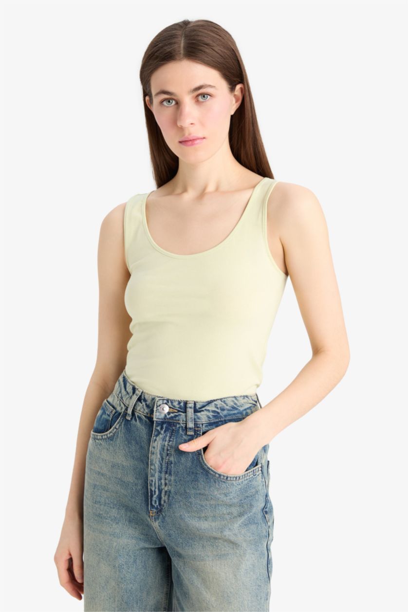 Woman Mint Slim Fit Basic Round Collar Sleeveless Tank Top