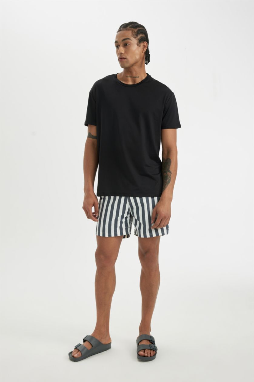 Man White Striped Mesh Lined Short Swim Shorts