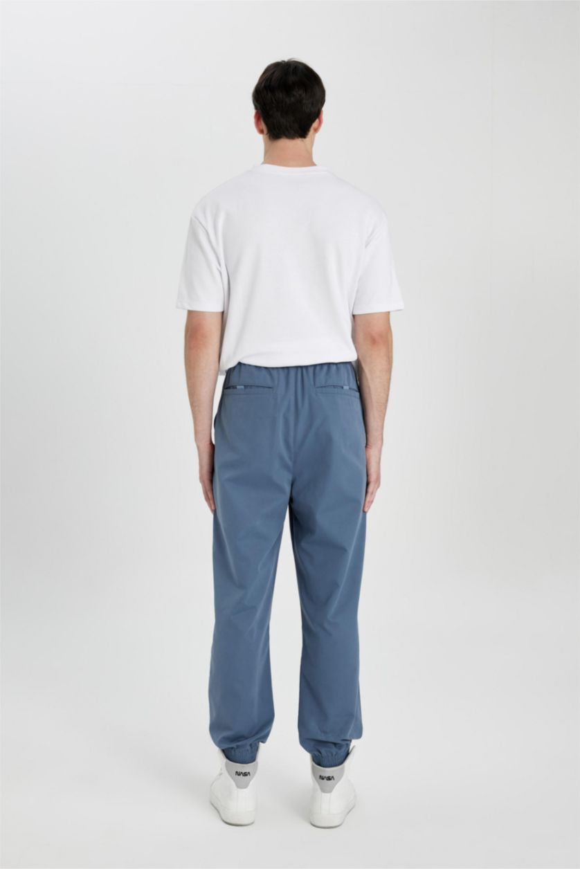 Erkek Açık İndigo Jogger Gabardin Pantolon Regular Beli Bağcıklı Cepli Lastikli Paça 