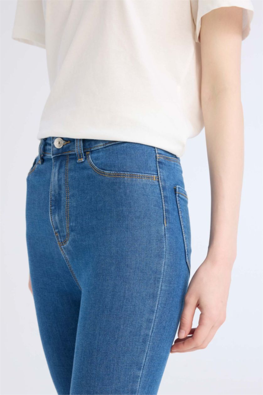WOMAN Blue Jegging High Waist Ankle Length Skinny Jeans