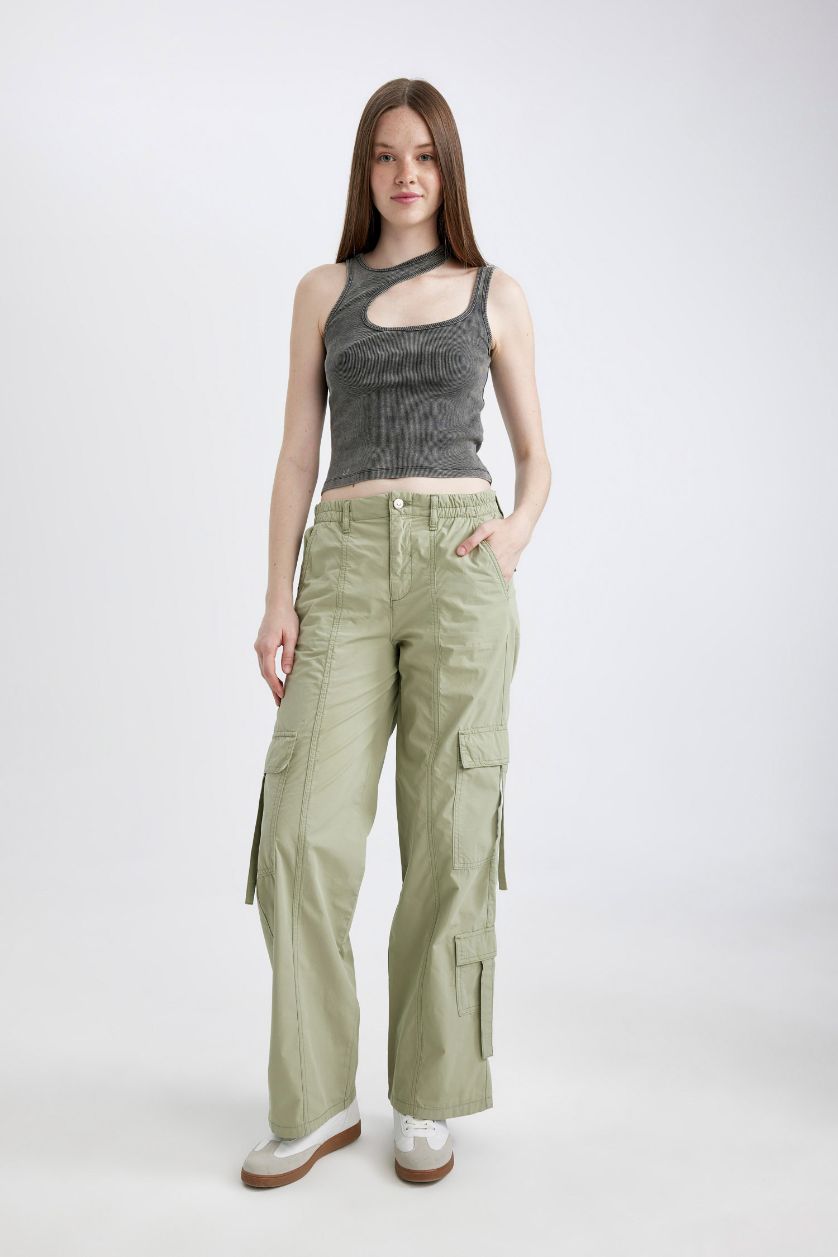 WOMAN Mint With Cargo Pocket Gabardine Trousers