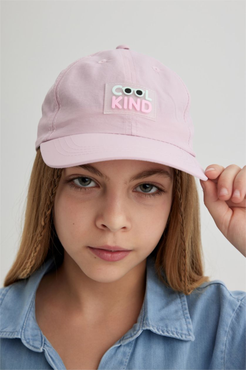 بناتي أرجواني كاب بناتي