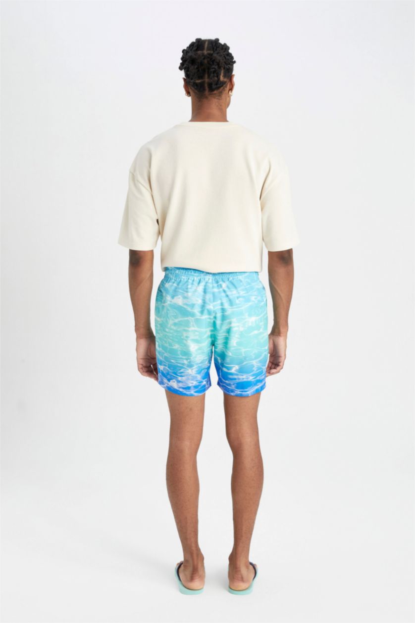 رجال نعناع شورت بحر قصير منقوش