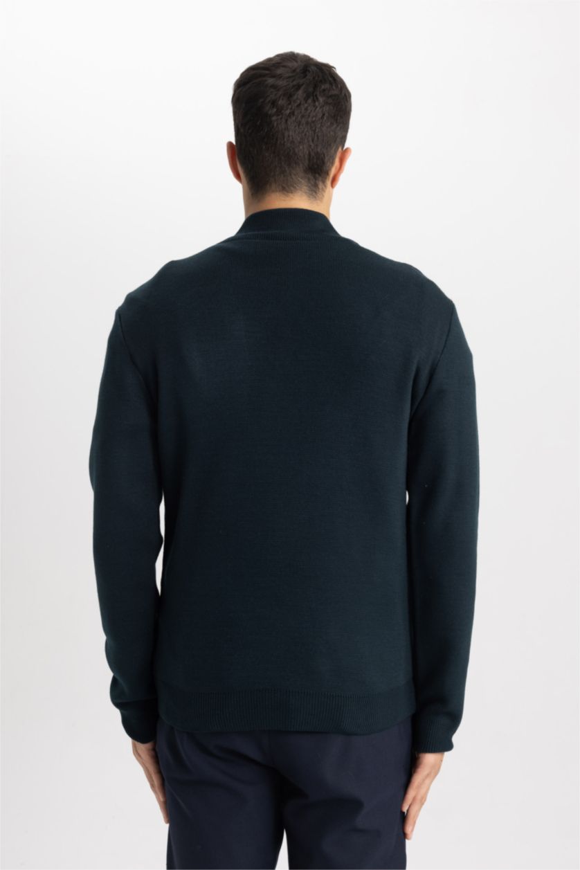 Erkek Koyu Yeşil Standart Fıt Triko Kazak