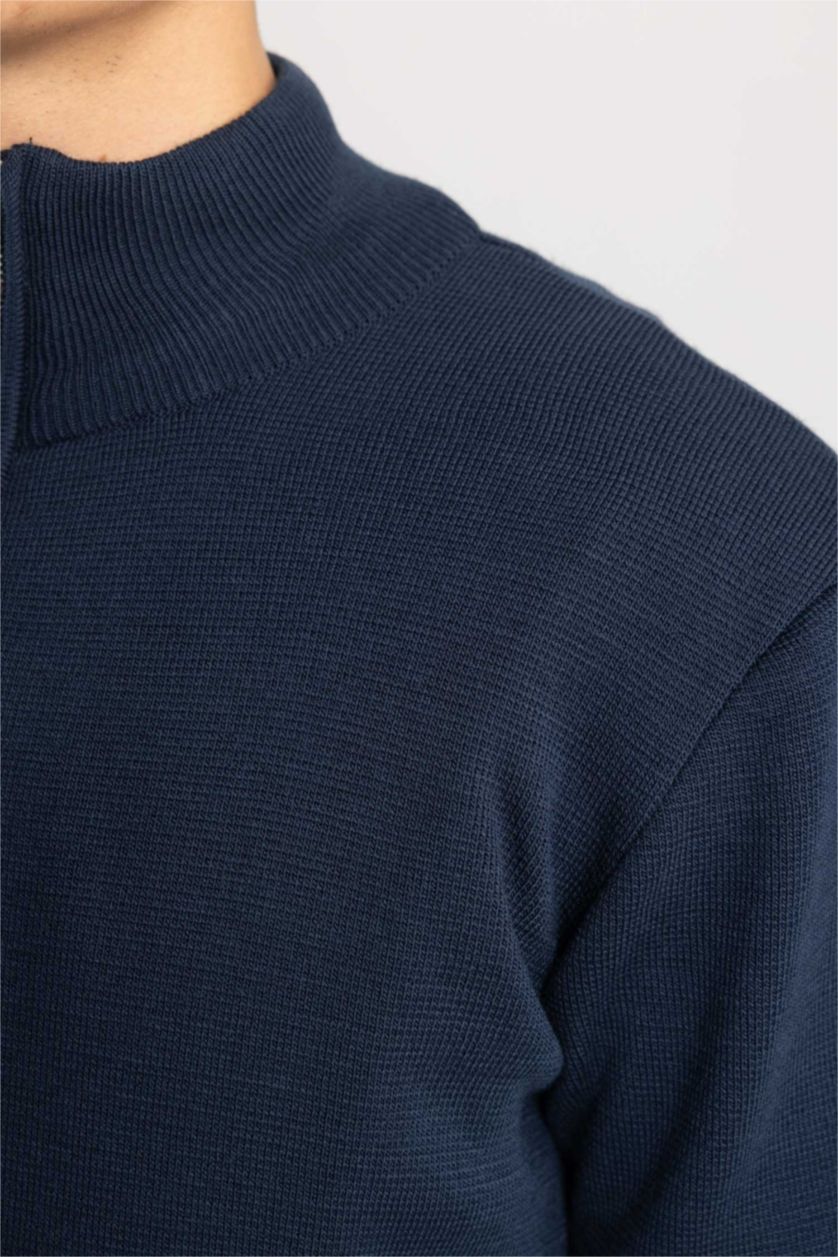 MAN NAVY Standard Fit Zip-Up Turtle Neck Knitwear Pullover