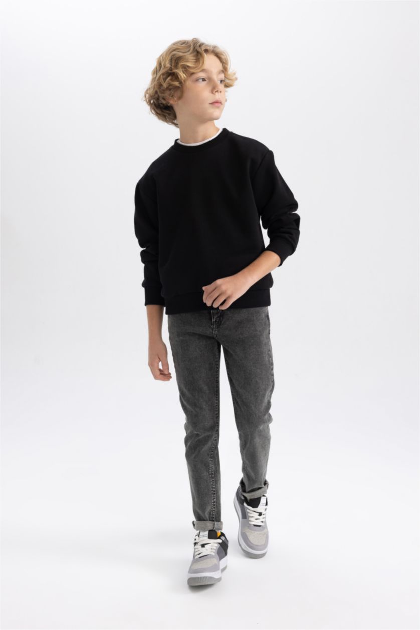 Erkek Çocuk - Genç Erkek Siyah Erkek Çocuk Bisiklet Yaka Basic Düz Sweatshirt