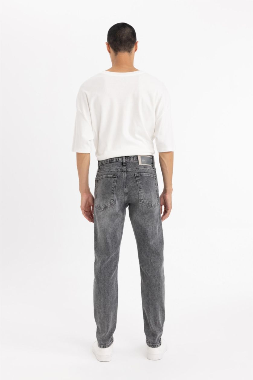 MAN Grey Slim Fit Normal Waist Tapered Leg Jeans