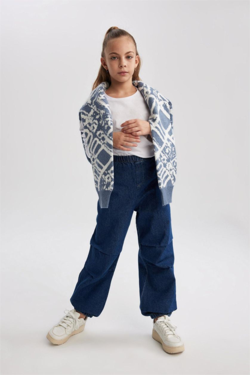 Girls & Teens White Girl Regular Fit Crew Neck Long Sleeve T-Shirt