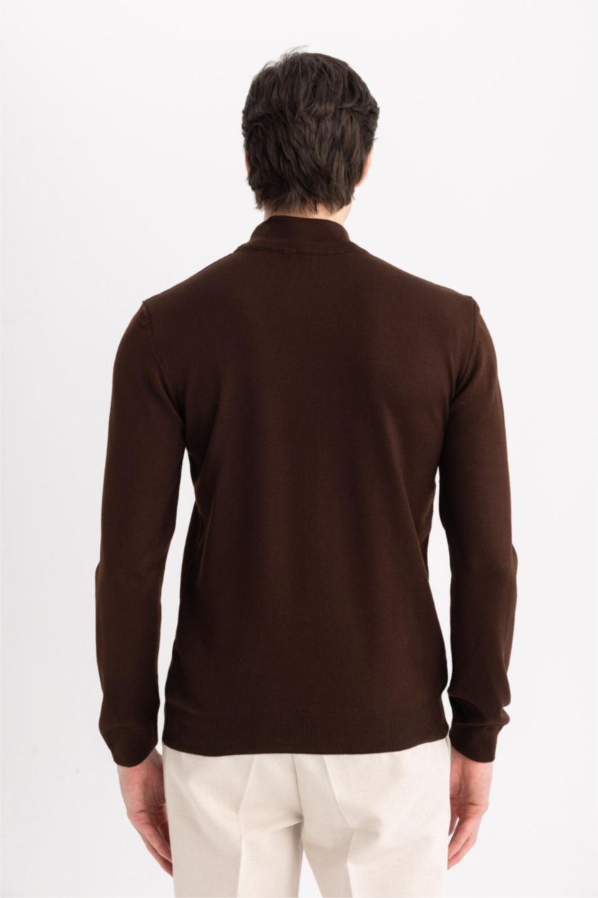 Man Dark Camel Slim Fit Pullover