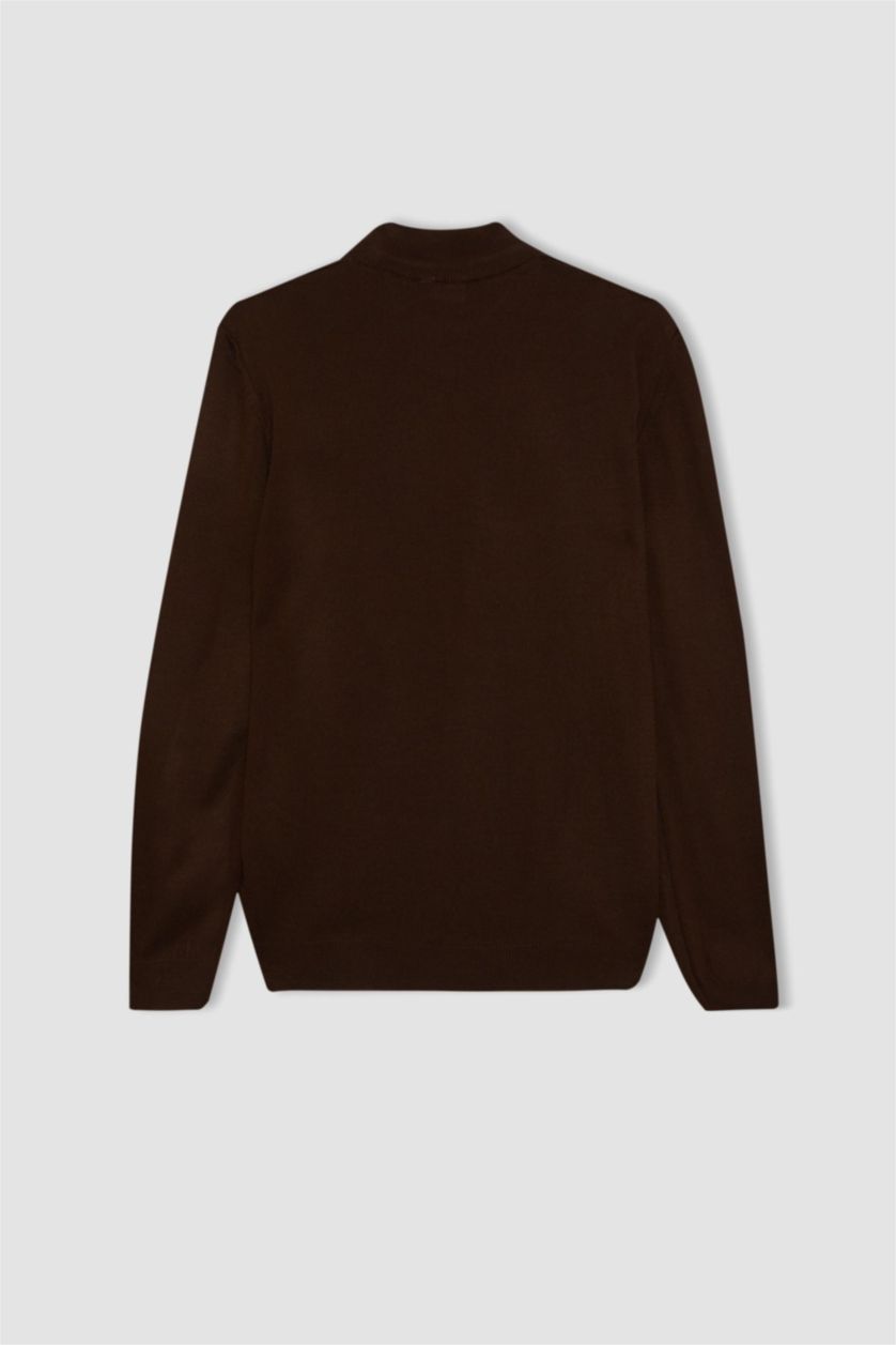 Man Dark Camel Slim Fit Pullover