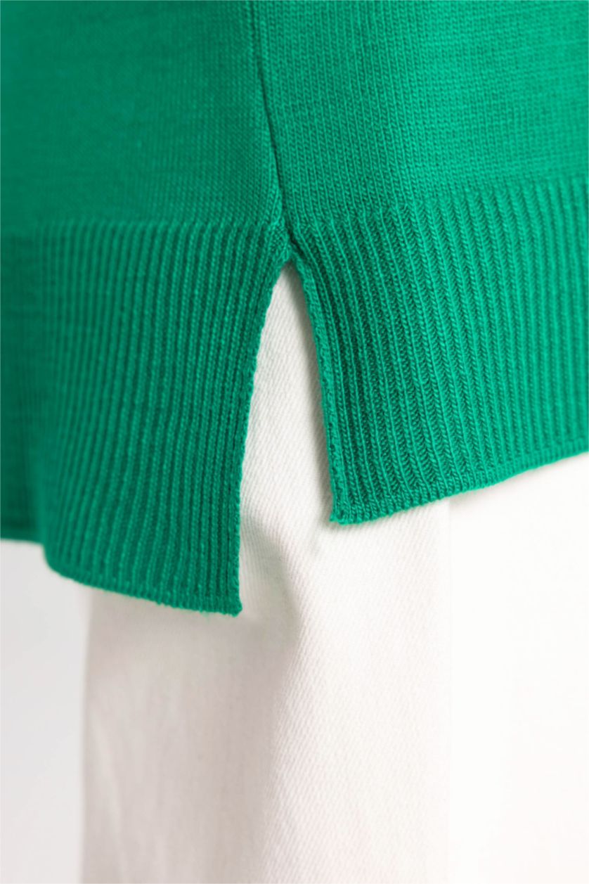 Women Green Relax Fit Knitwear Pullover