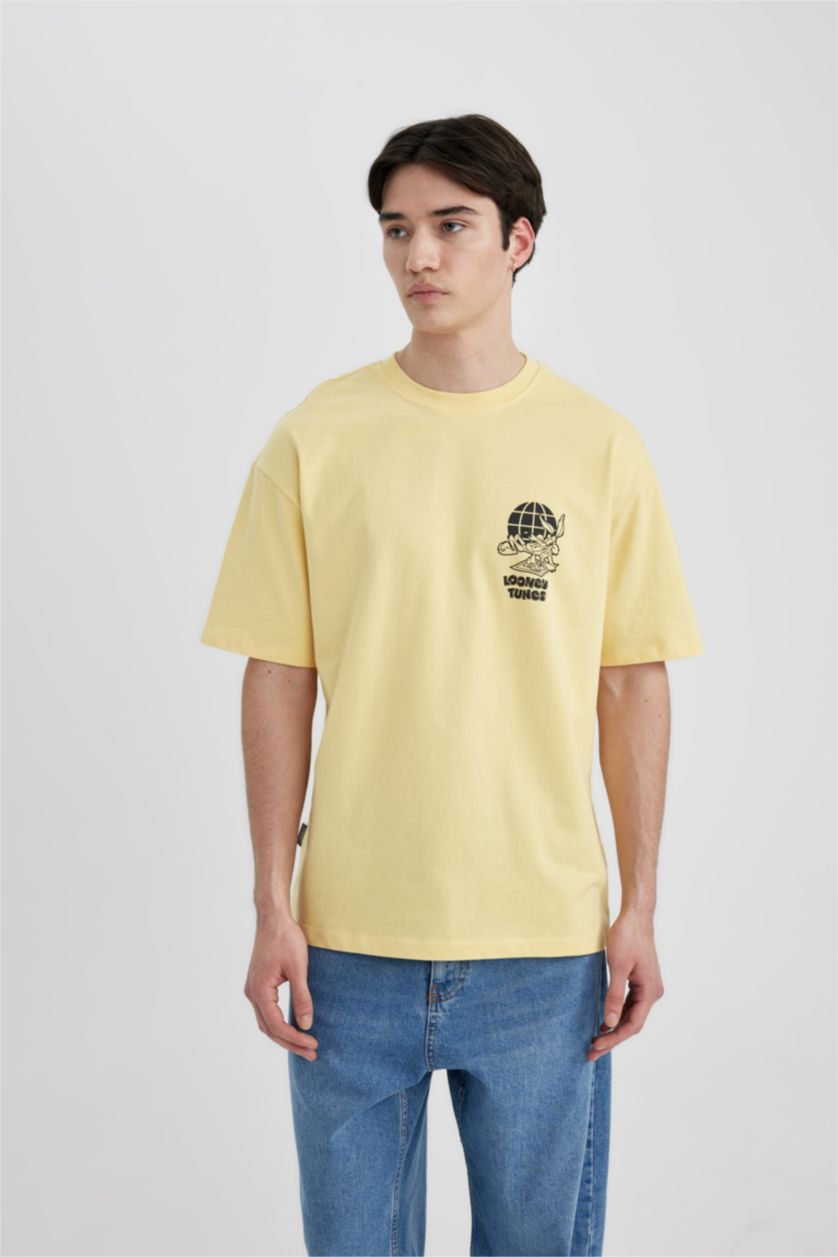 MAN Light Yellow Comfort Fit Looney Tunes Licensed Crew Neck Printed Short Sleeve T-Shirt