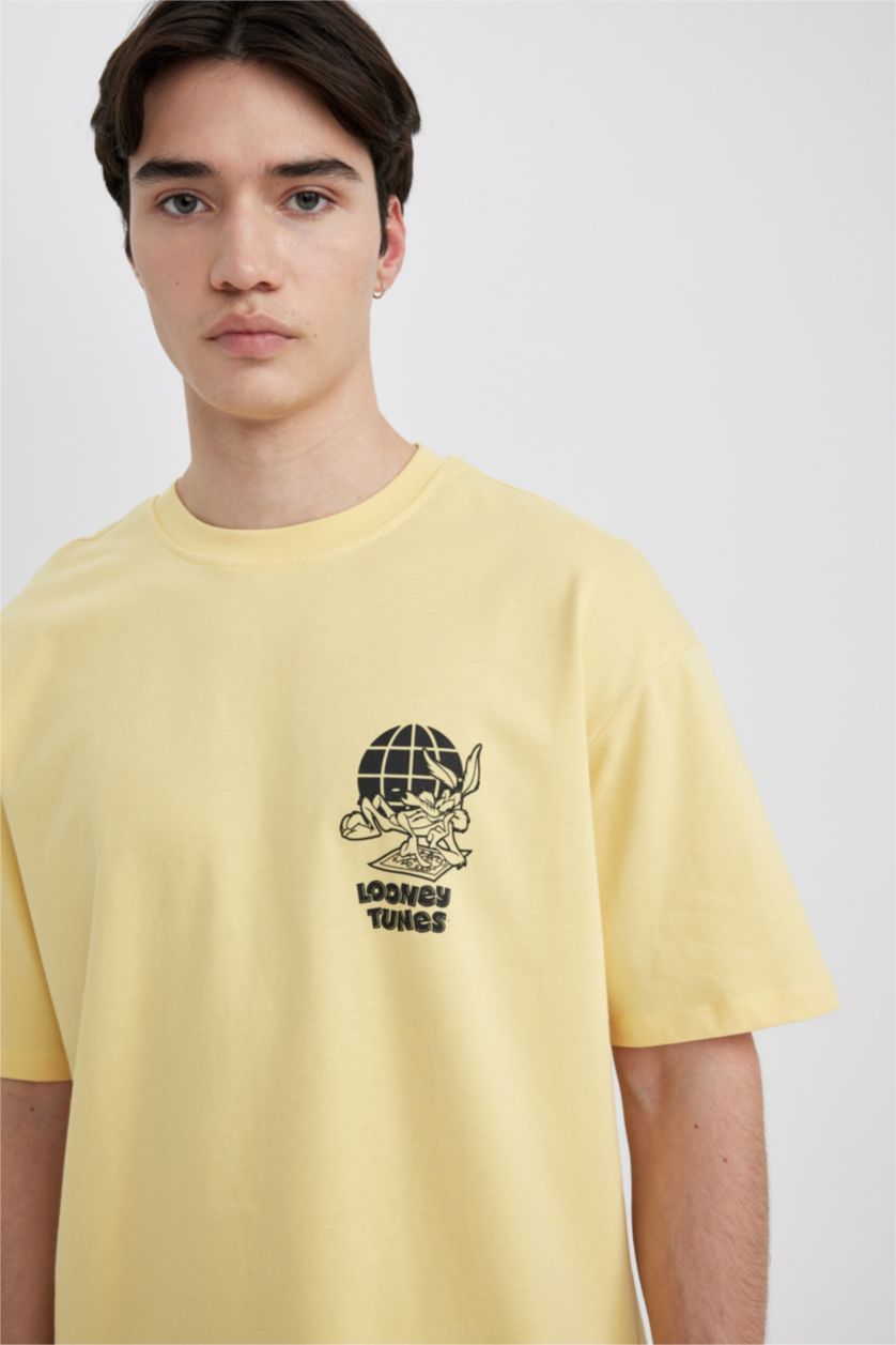 MAN Light Yellow Comfort Fit Looney Tunes Licensed Crew Neck Printed Short Sleeve T-Shirt