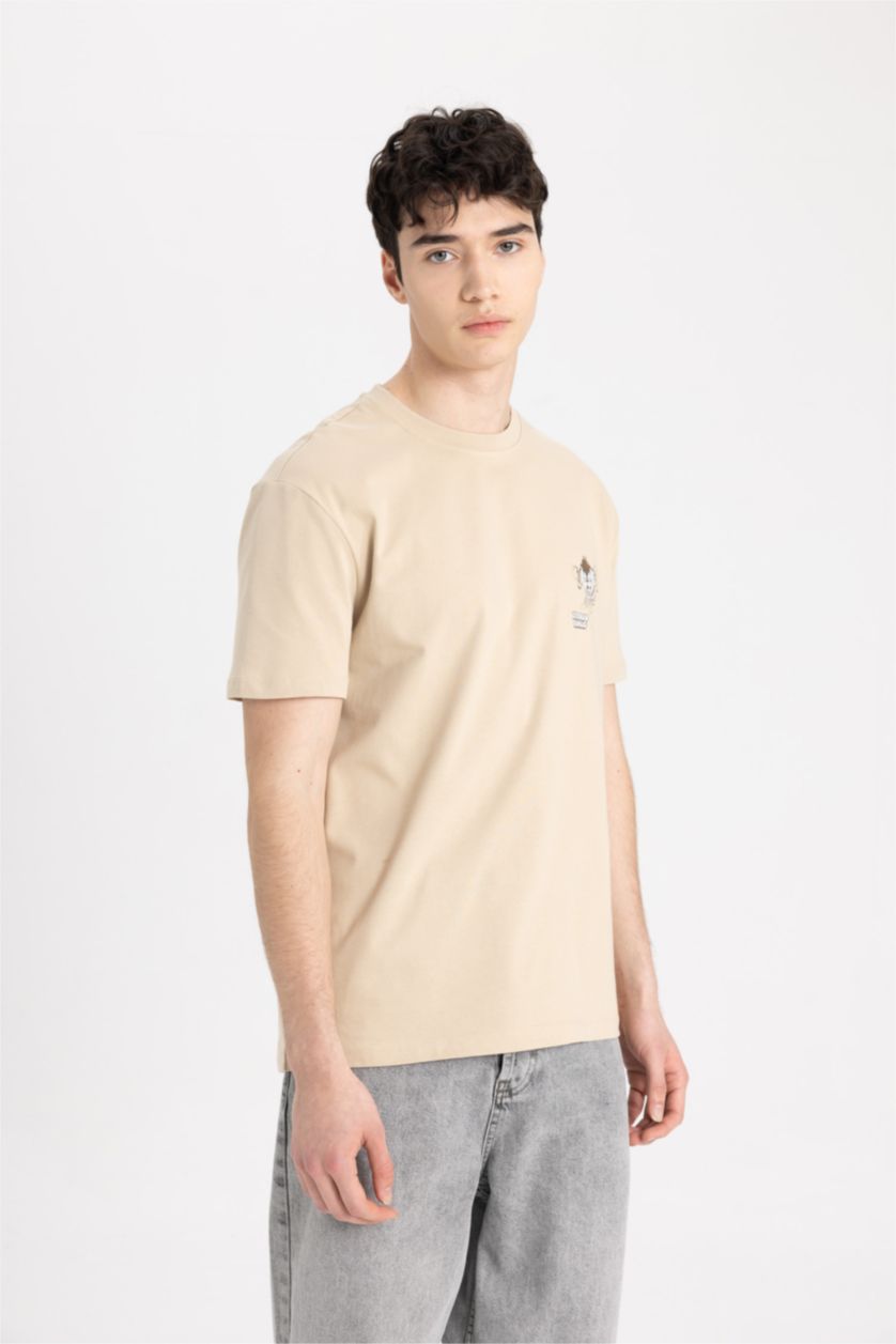 Man Beige Looney Tunes Regular Fit Crew Neck T-Shirt