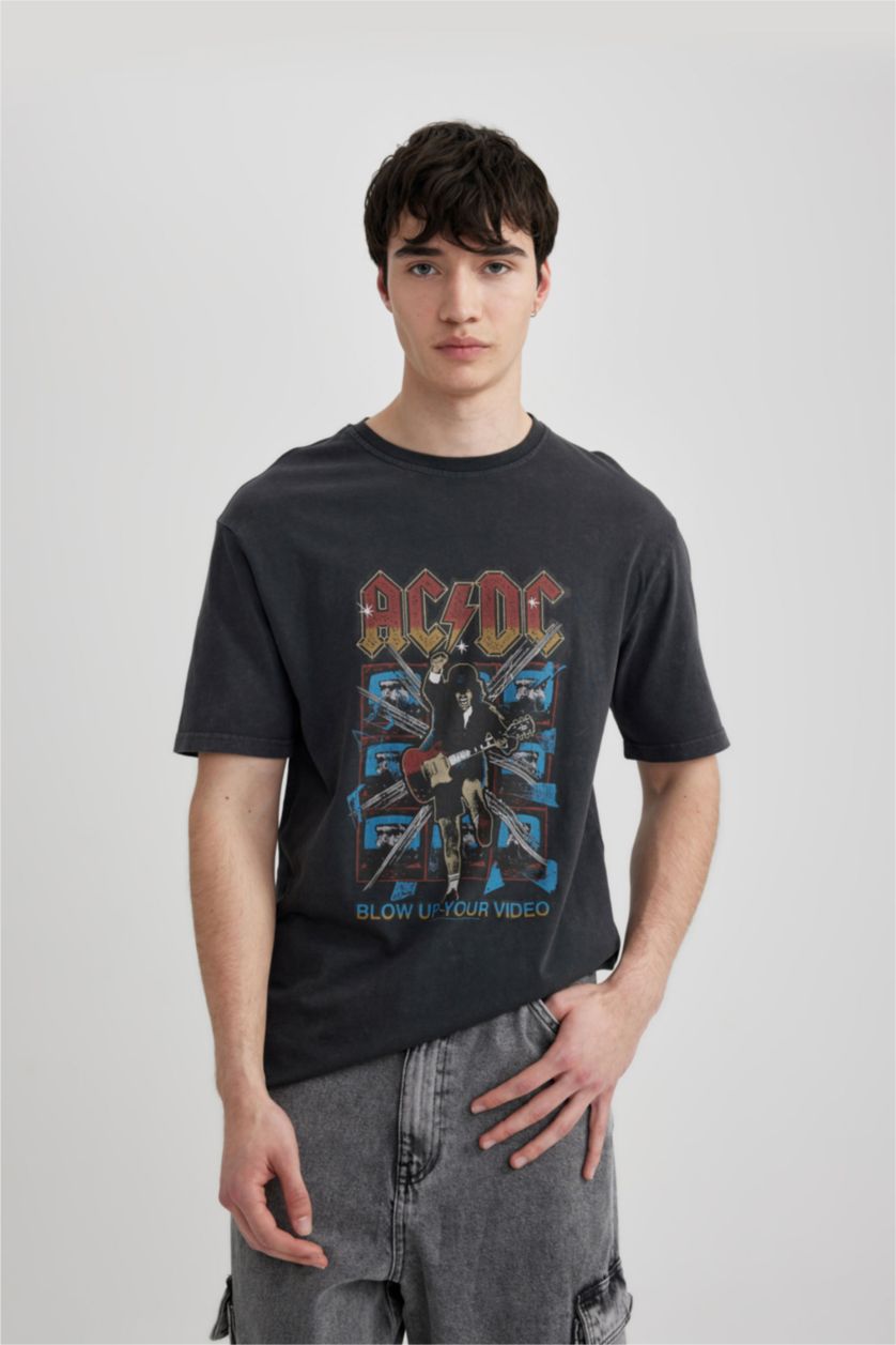 Man Anthracite Regular Fit AC/DC Licensed Crew Neck Printed Short Sleeve T-Shirt