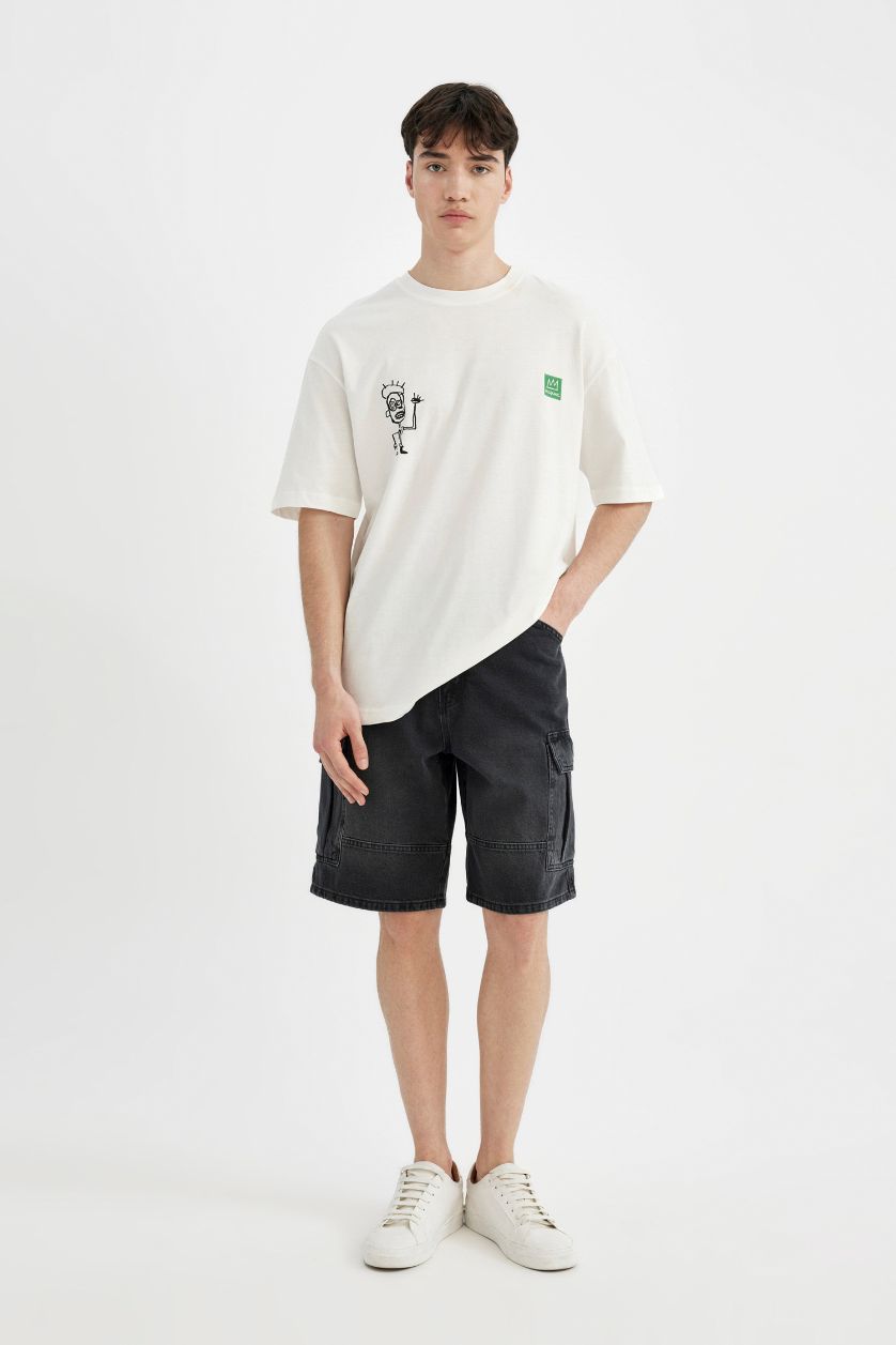 Erkek Ekru Jean Michel Basquiat Comfort Regular Fit Rahat Kalıp Bisiklet Yaka Sırt Baskılı Kısa Kollu Tişört