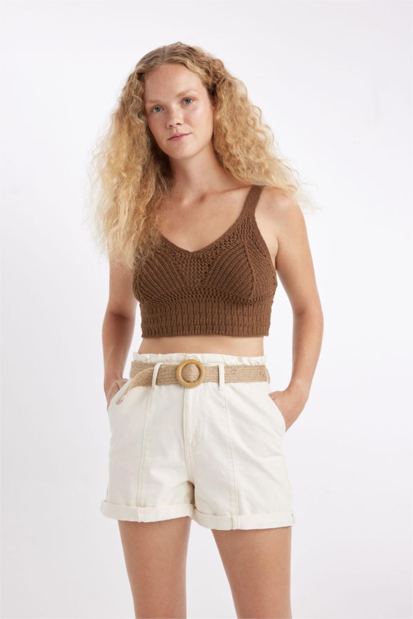 Woman White Paperbag High Waist Fold-Ankle Denim Shorts