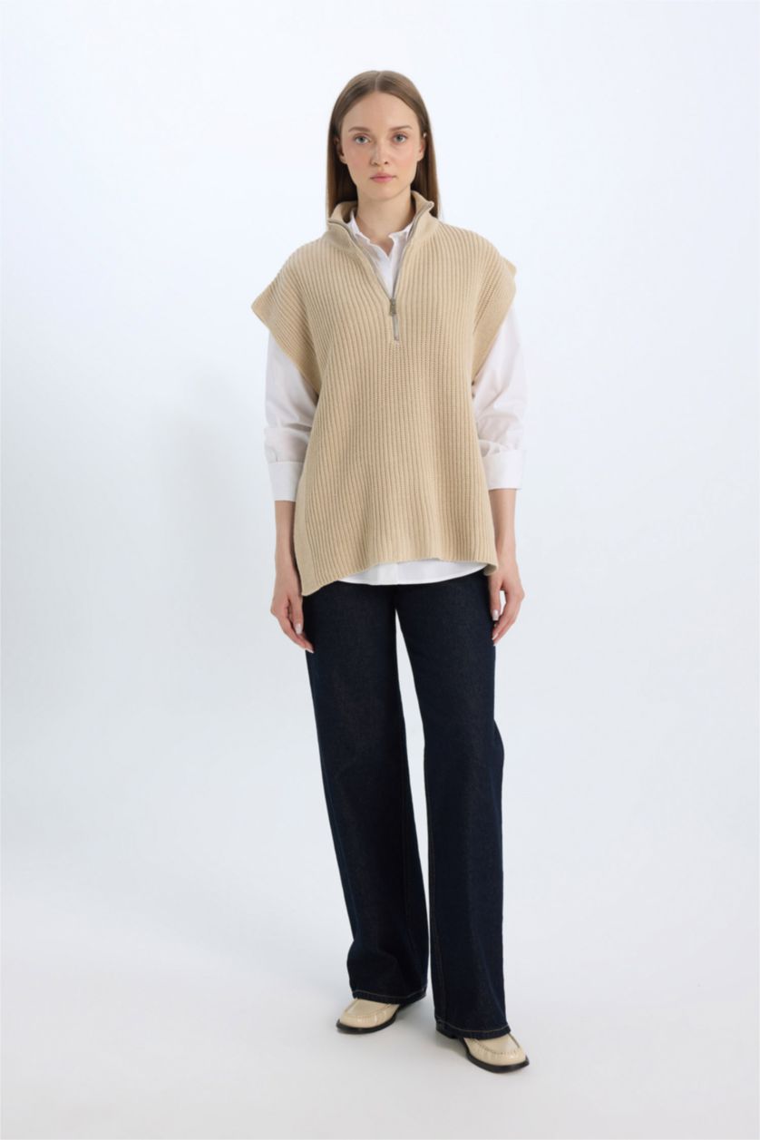 FEMME Beige Pull tricot sans manches à col roulé et Coupe régulière