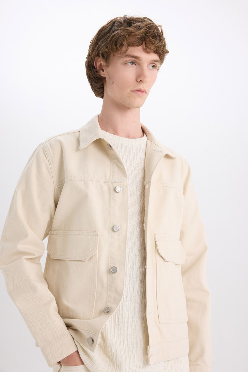 MAN Sand Slim Fit Buttoned Pocket Denim Jacket
