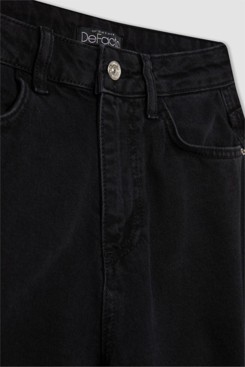 حريمي أسود بنطلون جينز كارجو قصة مستقيمة وخصر عالي