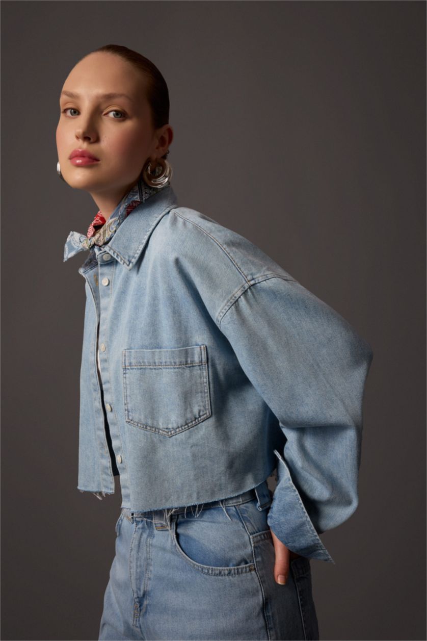 Woman Light Indigo Crop Soft Denim Shirt