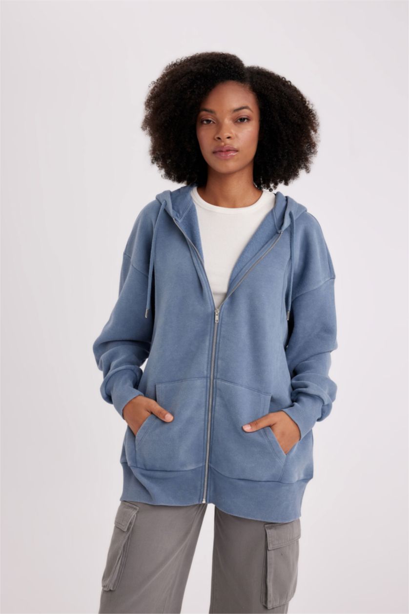 Woman Blue Oversize Fit Hooded Thick Fabric Cardigan