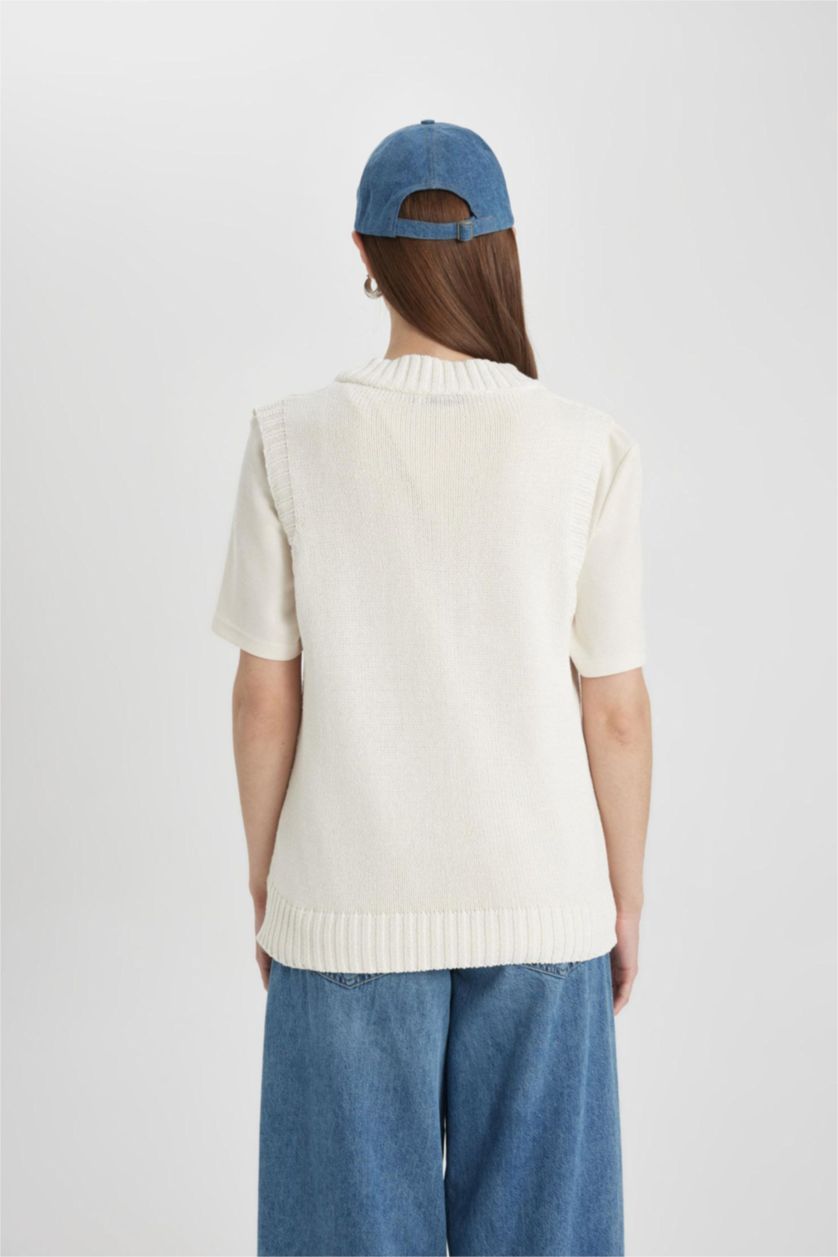 WOMAN Ecru Regular Fit Polo Neck Vest