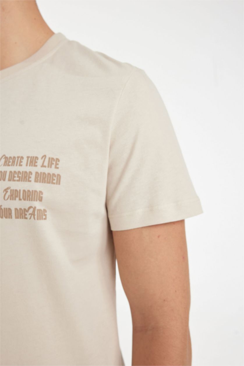 Erkek Bej Slim Fit Dar Kesim Bisiklet Yaka Baskılı Kısa Kollu Tişört