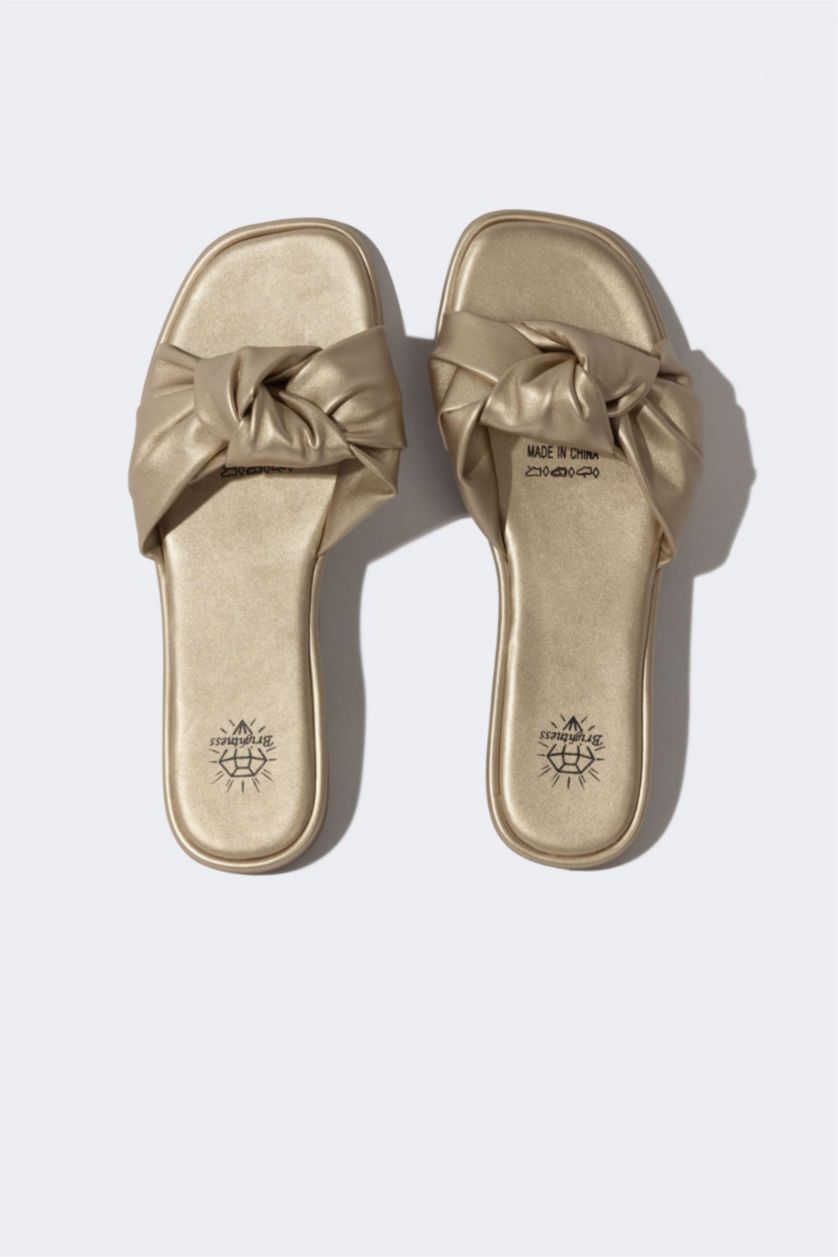 WOMAN GOLD Woman Flat Sole Single Strap Faux Leather Slippers