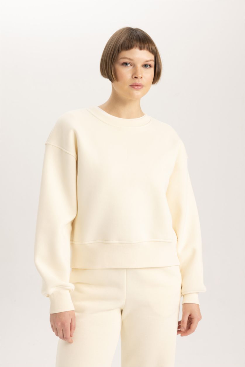 حريمي اللون الرملي سويت شيرت بيزك تقيل بطبعة شعار قصة مريحة