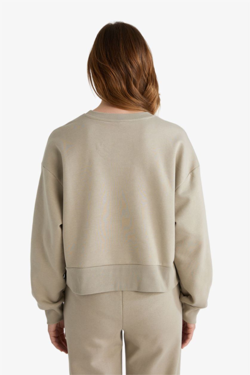 Woman Light Khaki Boxy Fit Basic Sweatshirt