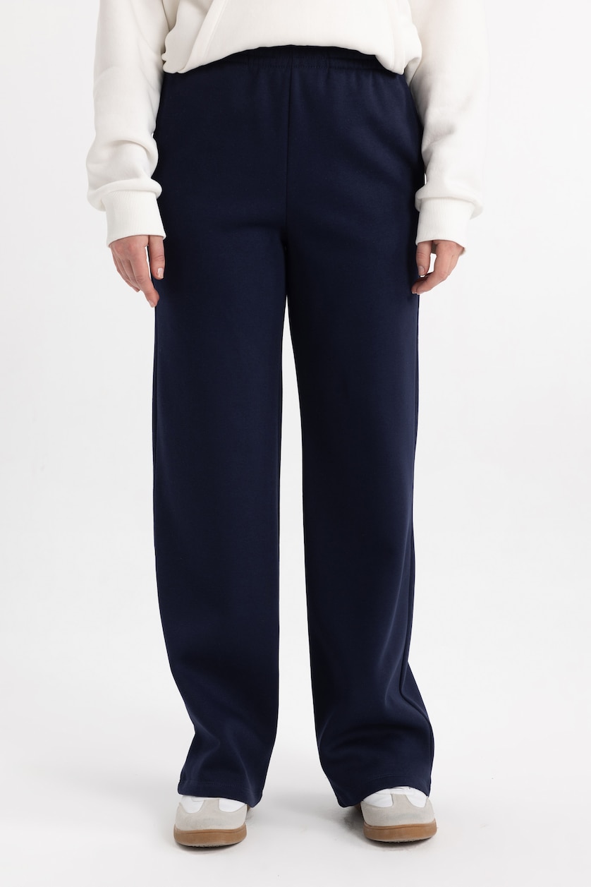 Kadın Lacivert Regular Fıt Kalın Sweatshirt Kumaşı Pantolon