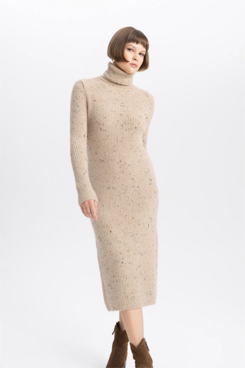 Woman Beige Slim Fit Turtleneck Thessaloniki Fabric Dress