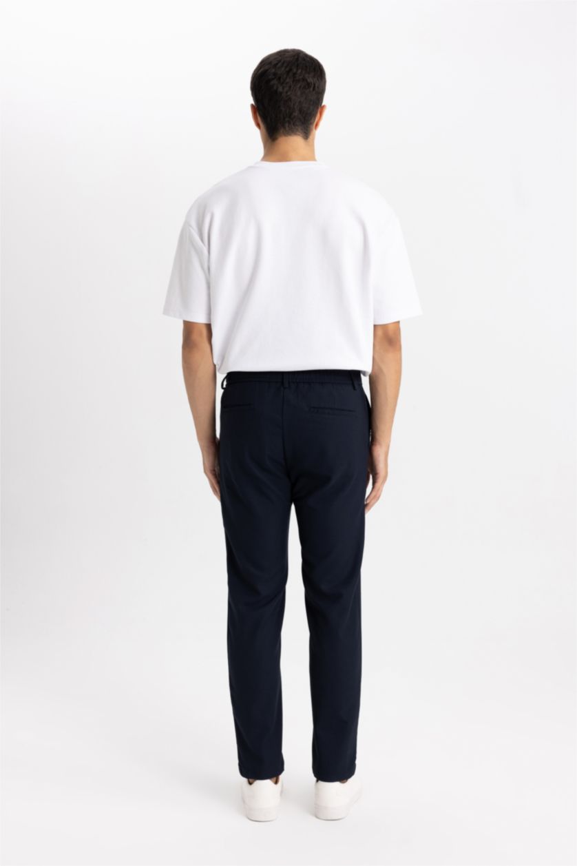 MAN NAVY Jogger Pants