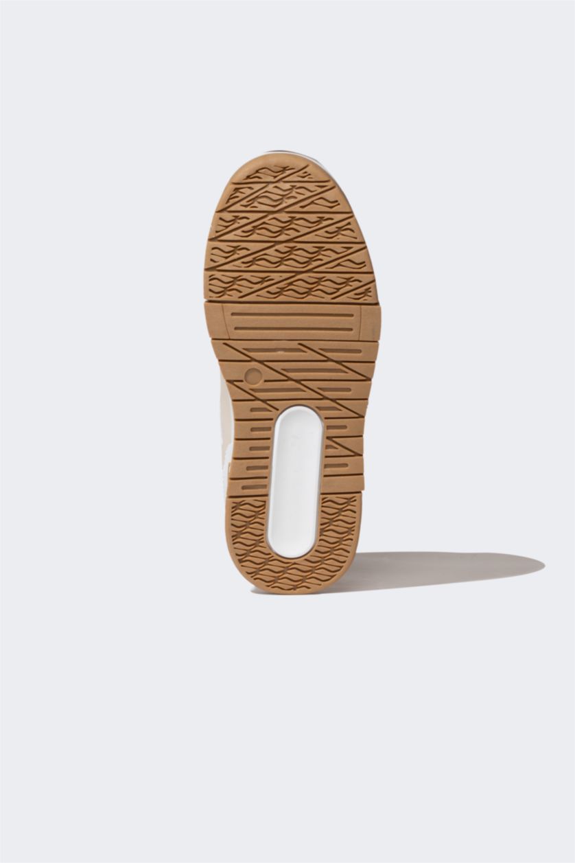 GIRLS & TEENS Beige Girl Flat Sole Faux Leather Sneakers