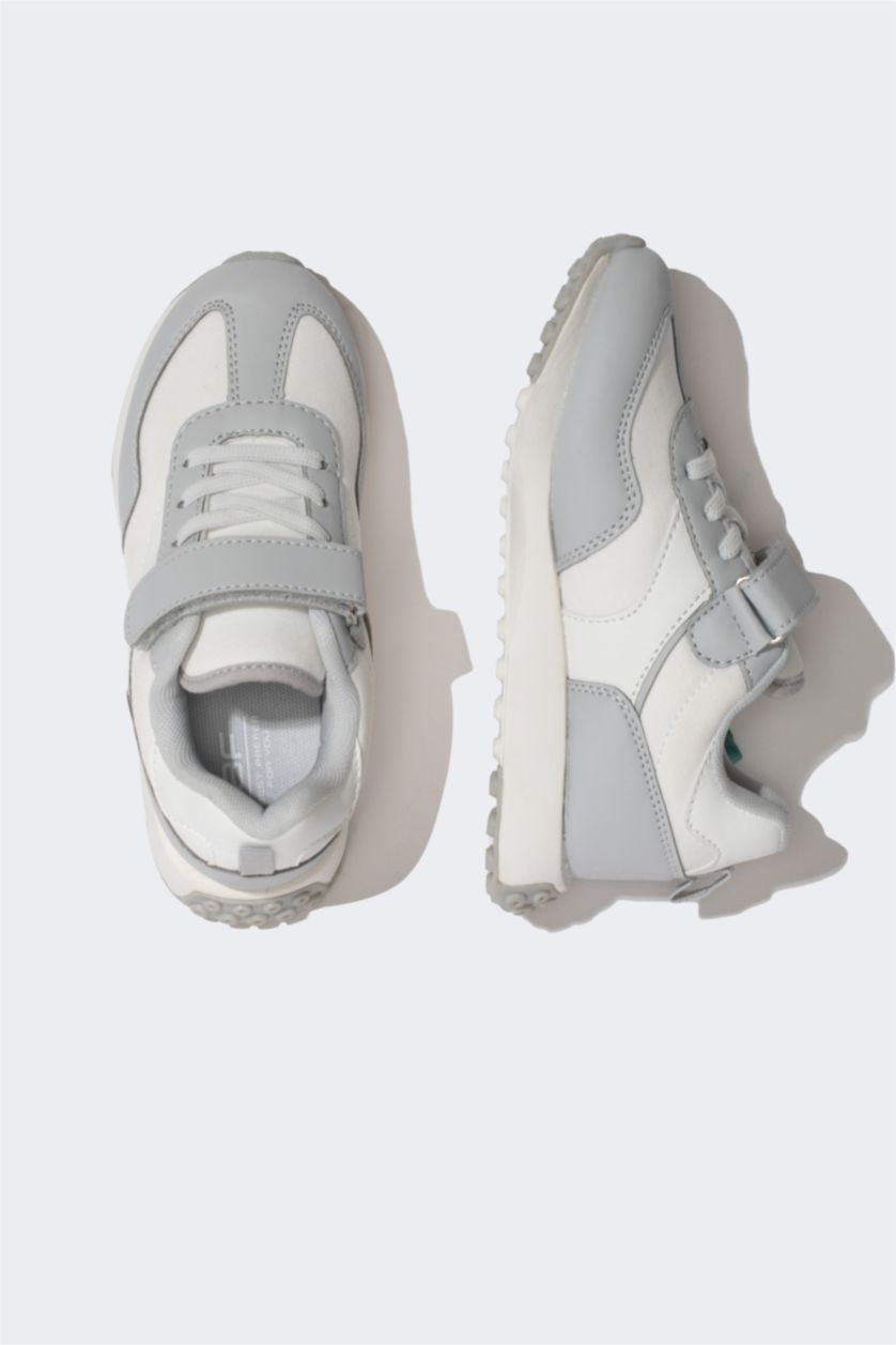 بناتي رمادي سنيكرز بناتي جلد صناعي رمادي بكعب عالي