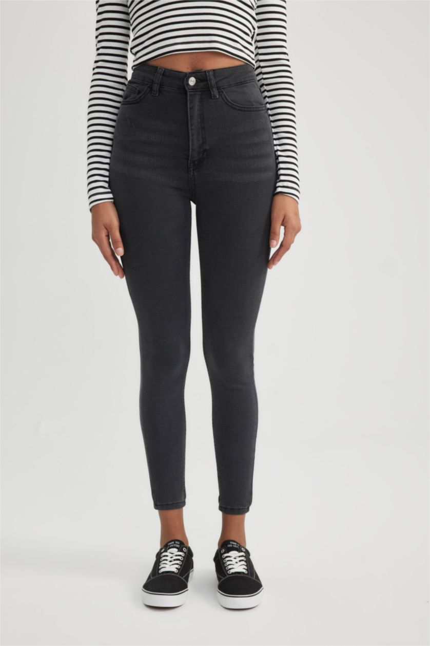 Woman Anthracite Super Skinny Fit Trousers