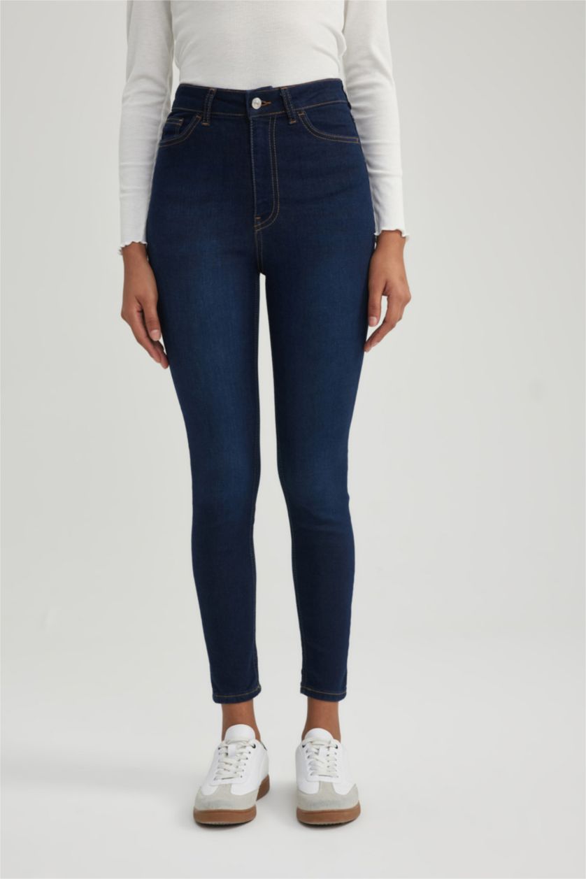 Women Dark Blue Super Skinny Fit Trousers