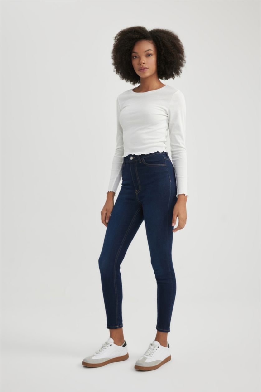 Women Dark Blue Super Skinny Fit Trousers