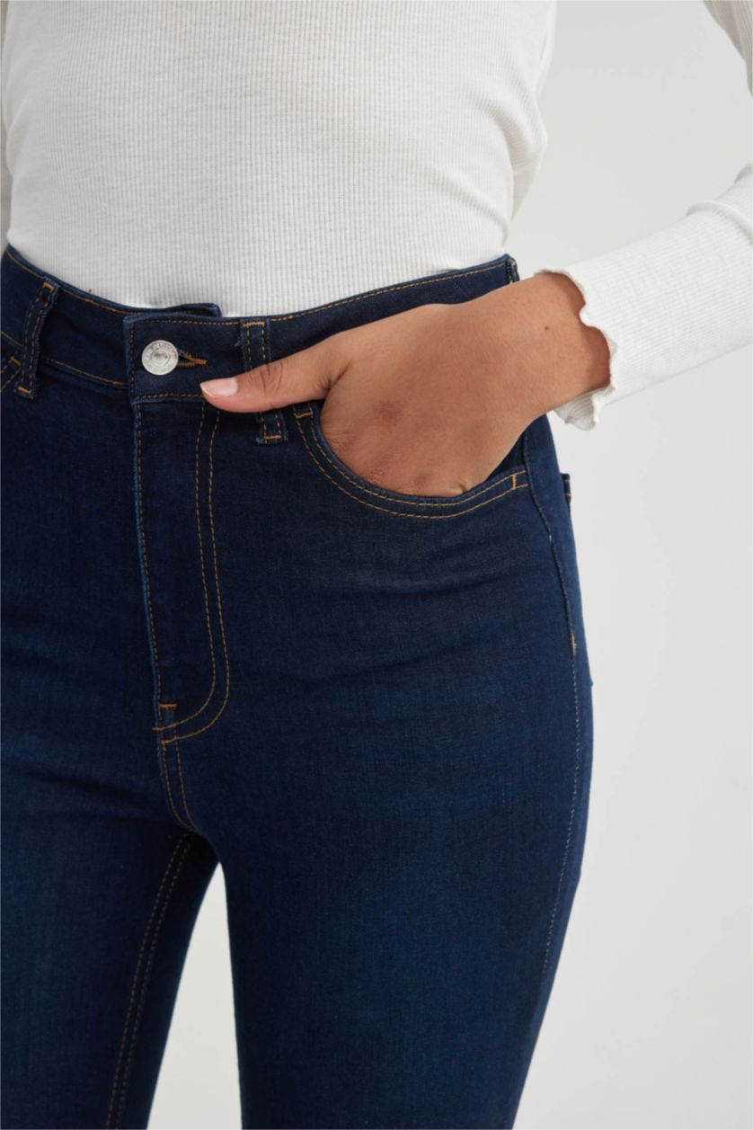 Women Dark Blue Super Skinny Fit Trousers